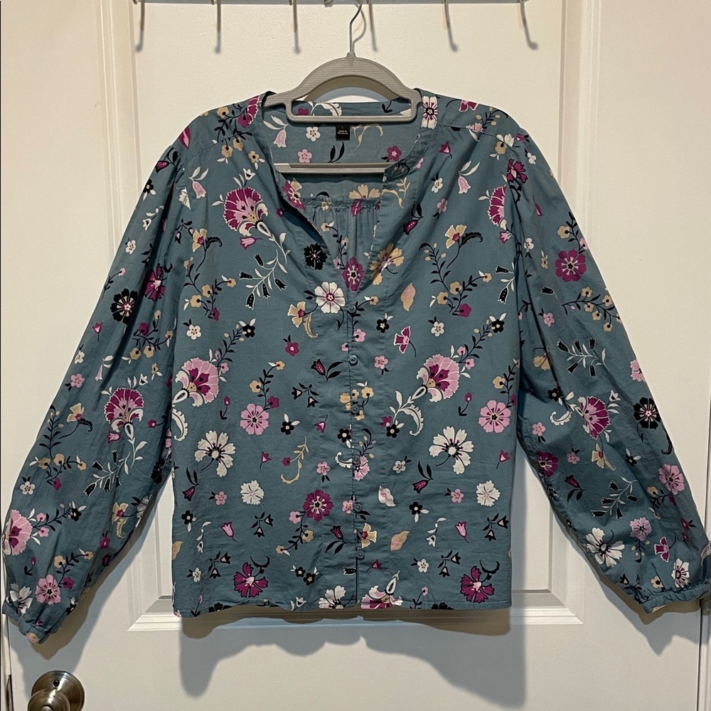 Ann Taylor Factory Teal Floral Button-Front Blouse with Pink and Cream Flowers